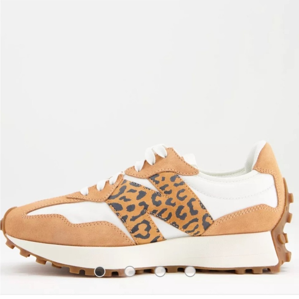 New Balance 327 Tan and animal print